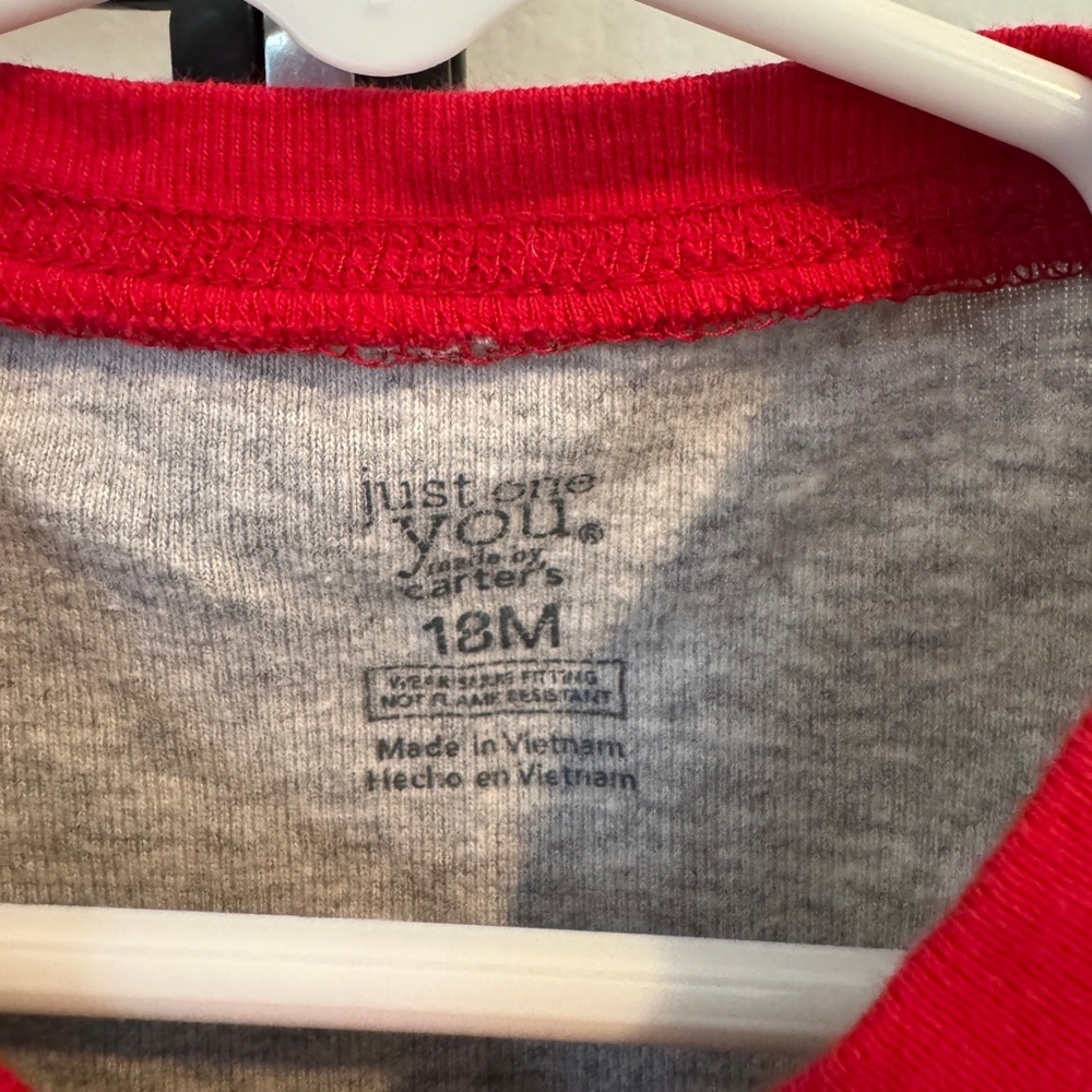 🎅🏼Santa Carter’s Pajama Set 18M 🎄 - Picture 2 of 6